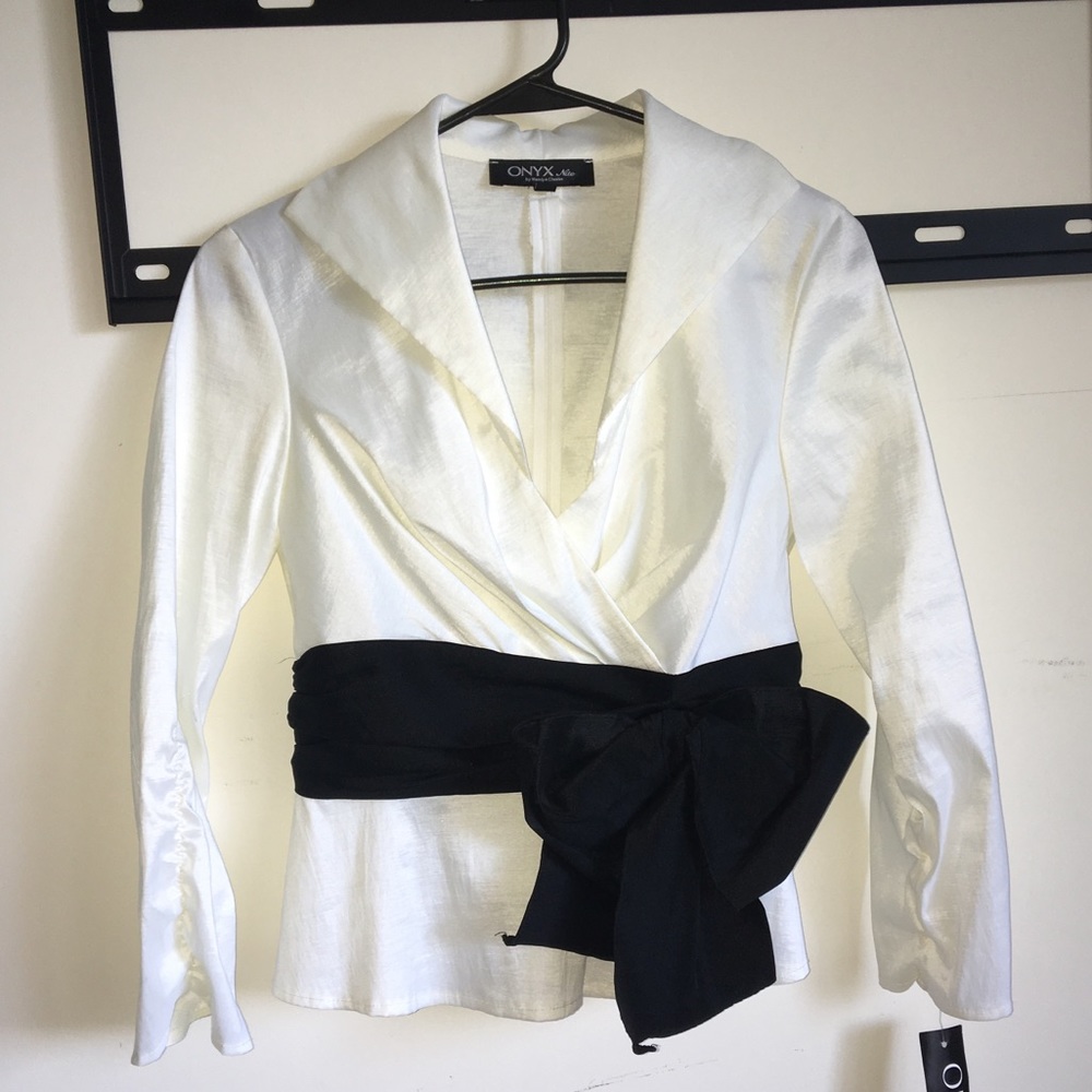 Black & White Formal Blouse NWT